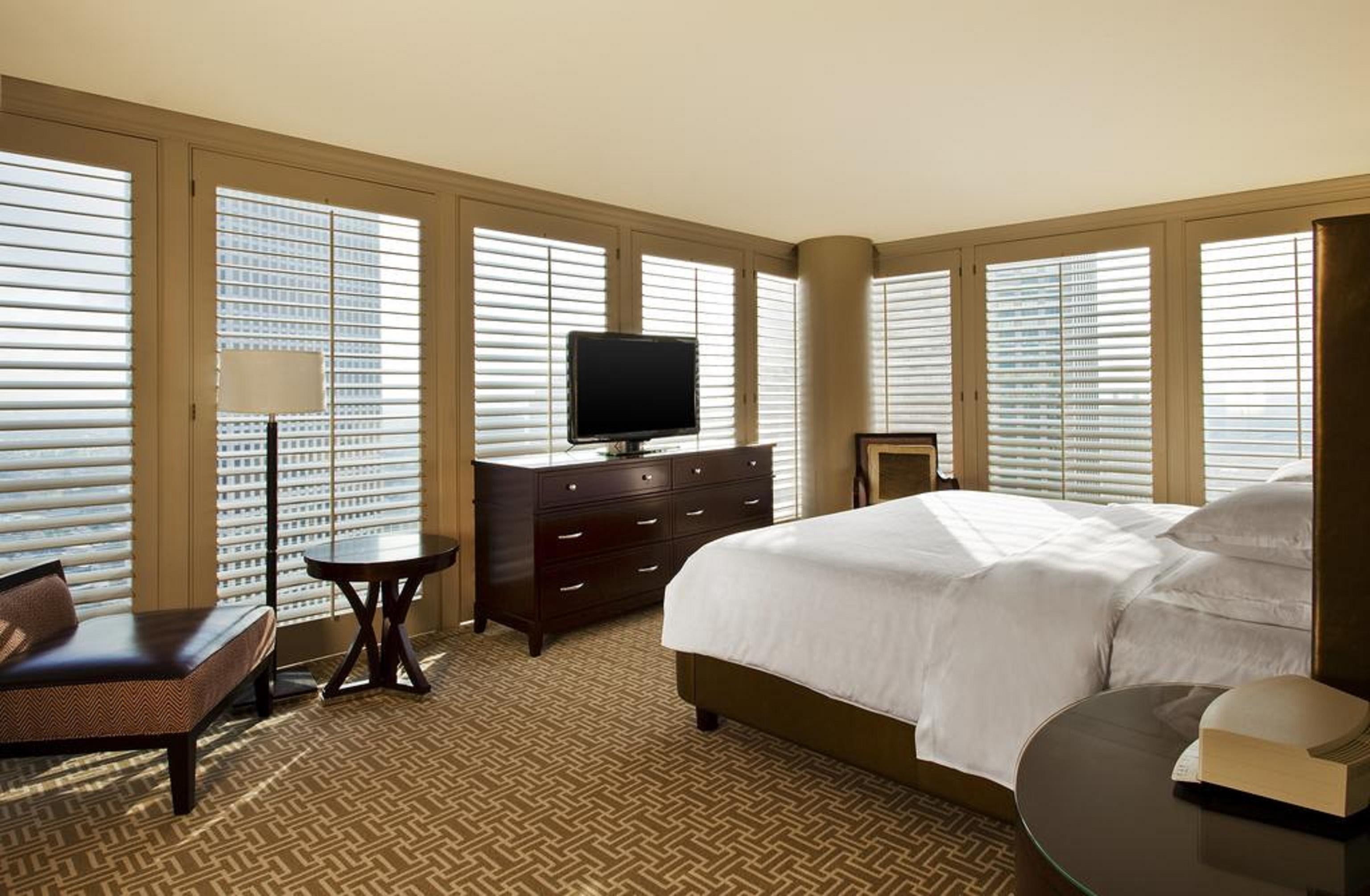 Sheraton New Orleans Hotel Bagian luar foto