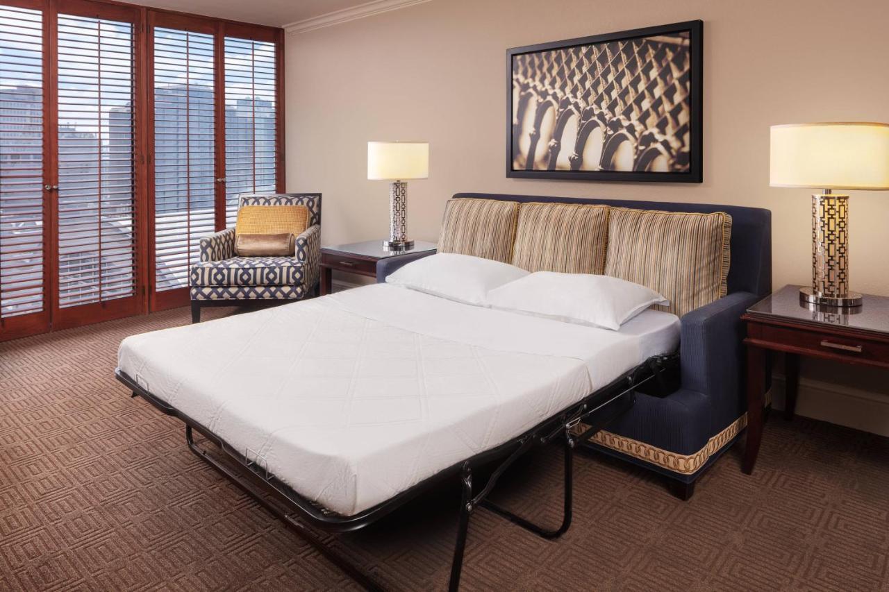 Sheraton New Orleans Hotel Bagian luar foto